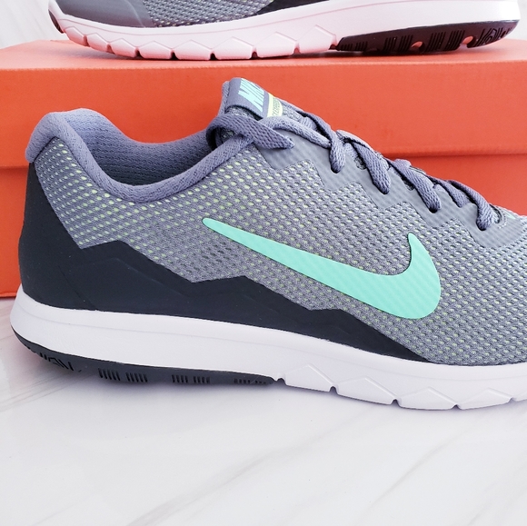Nike Flex Experience RN 4 Wide Running Gray Shoes - Picture 3 of 14